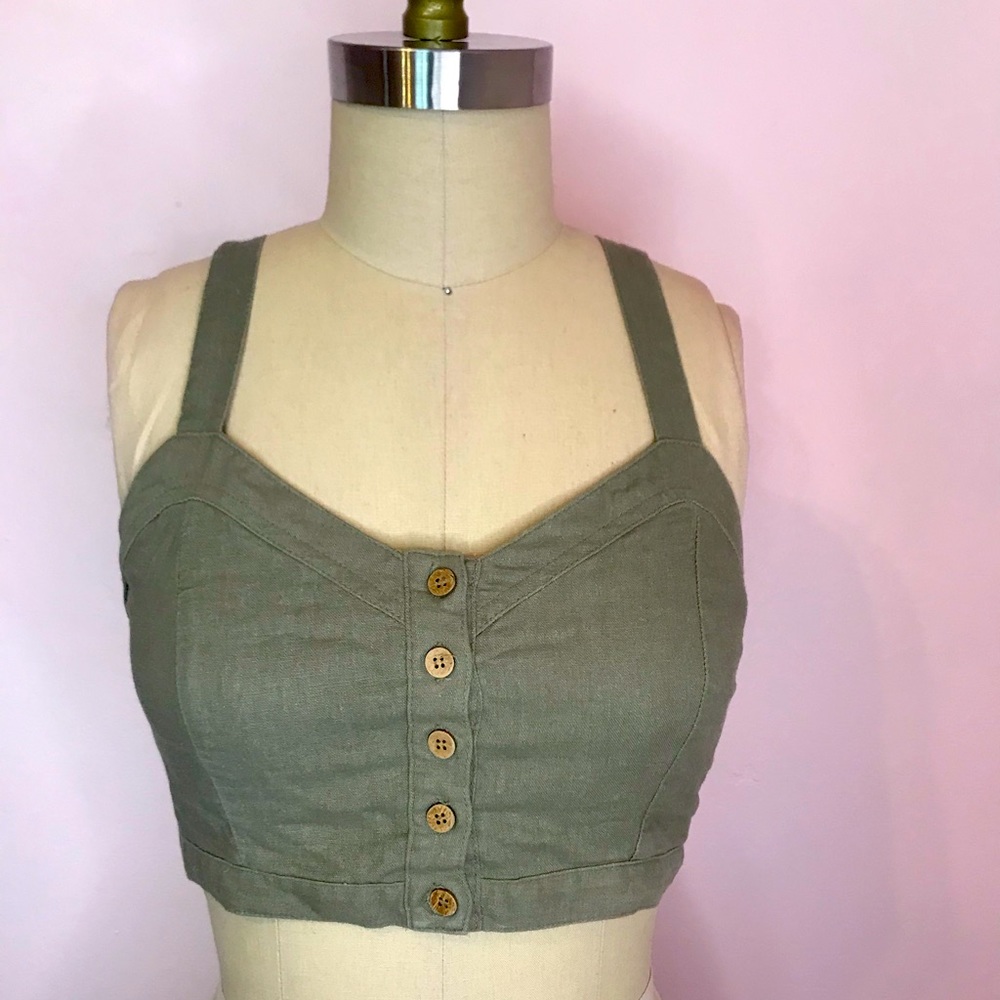 Forever 21 Cottagecore Green Buttoned Crop Top M